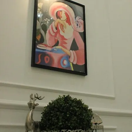 The Wonder Deer Next To The Opera Self Check-in Apartmán *