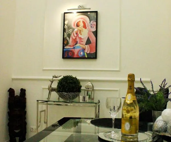 The Wonder Deer Next To The Opera Self Check-in Apartament Budapesta