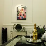 The Wonder Deer Next To The Opera Self Check-in Appartement Budapest
